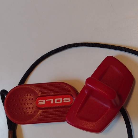 SOLE Treadmill Starter Key Spare Part - Picture 10 of 10